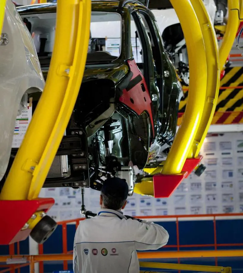 Pomigliano d'Arco passa a Fiat Group Automobiles