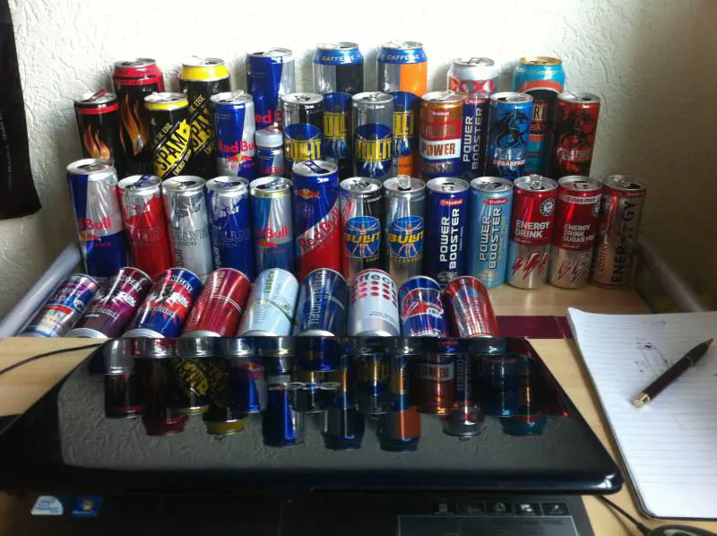 Allarme energy drink: boom tra gli studenti