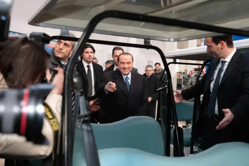 Berlusconi: "Restituiremo l'Imu entro maggio"