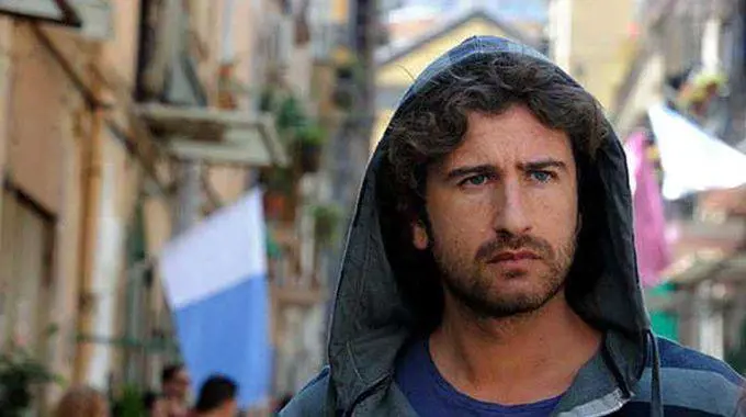 Siani racconta la favola de "Il Principe Abusivo"