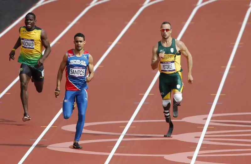 Non cancellate l'altro Oscar atleta più forte del destino