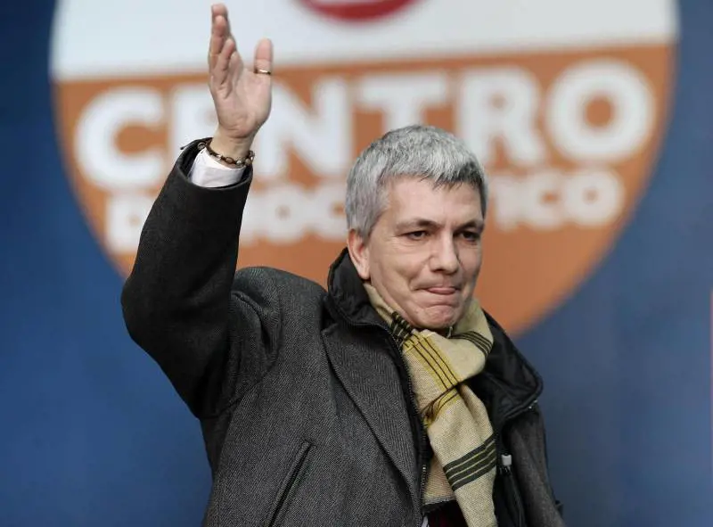Vendola col gup che lo assolse Spunta la foto che li inchioda