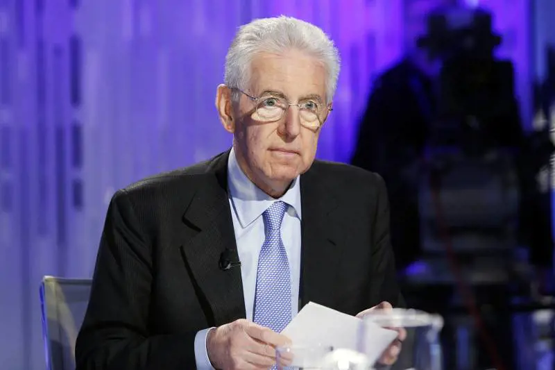 Il fallimento del centro di Monti