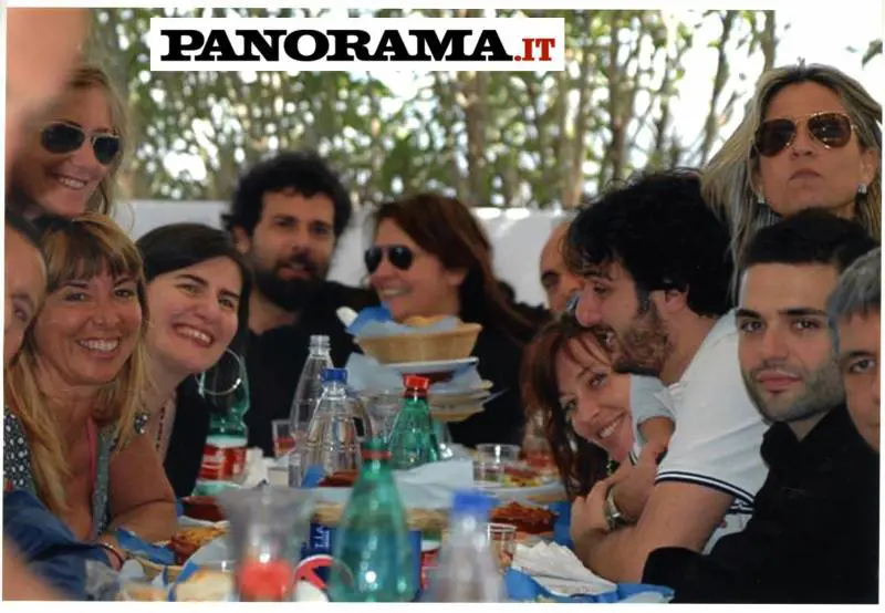 Ecco la foto che imbarazza Nichi Vendola: a pranzo con la giudice che lo ha assolto