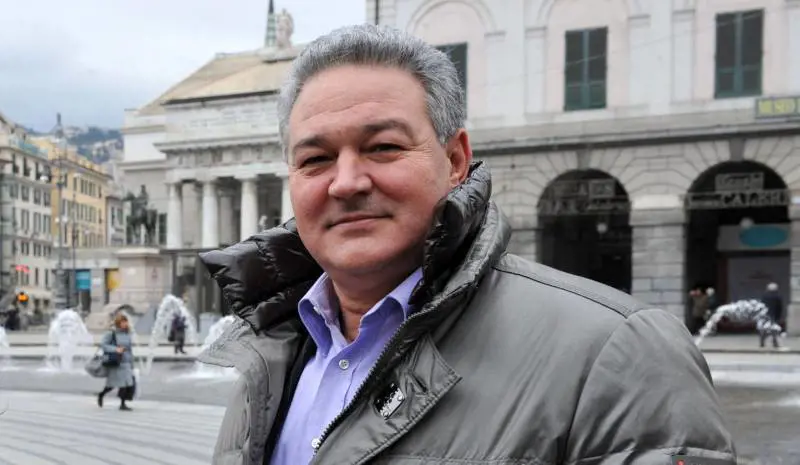 Tra ex dipietristi alleati con il Pd e fedeli di Tonino finisce in rissa