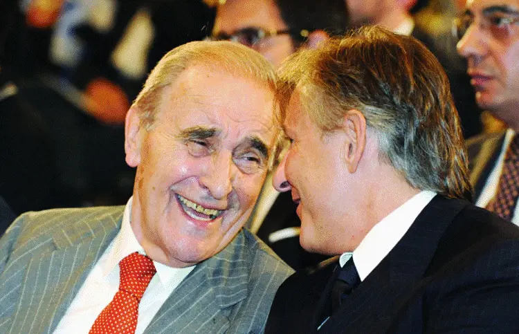 L'ultimo bluff «moderato»: i montiani diventano grillini