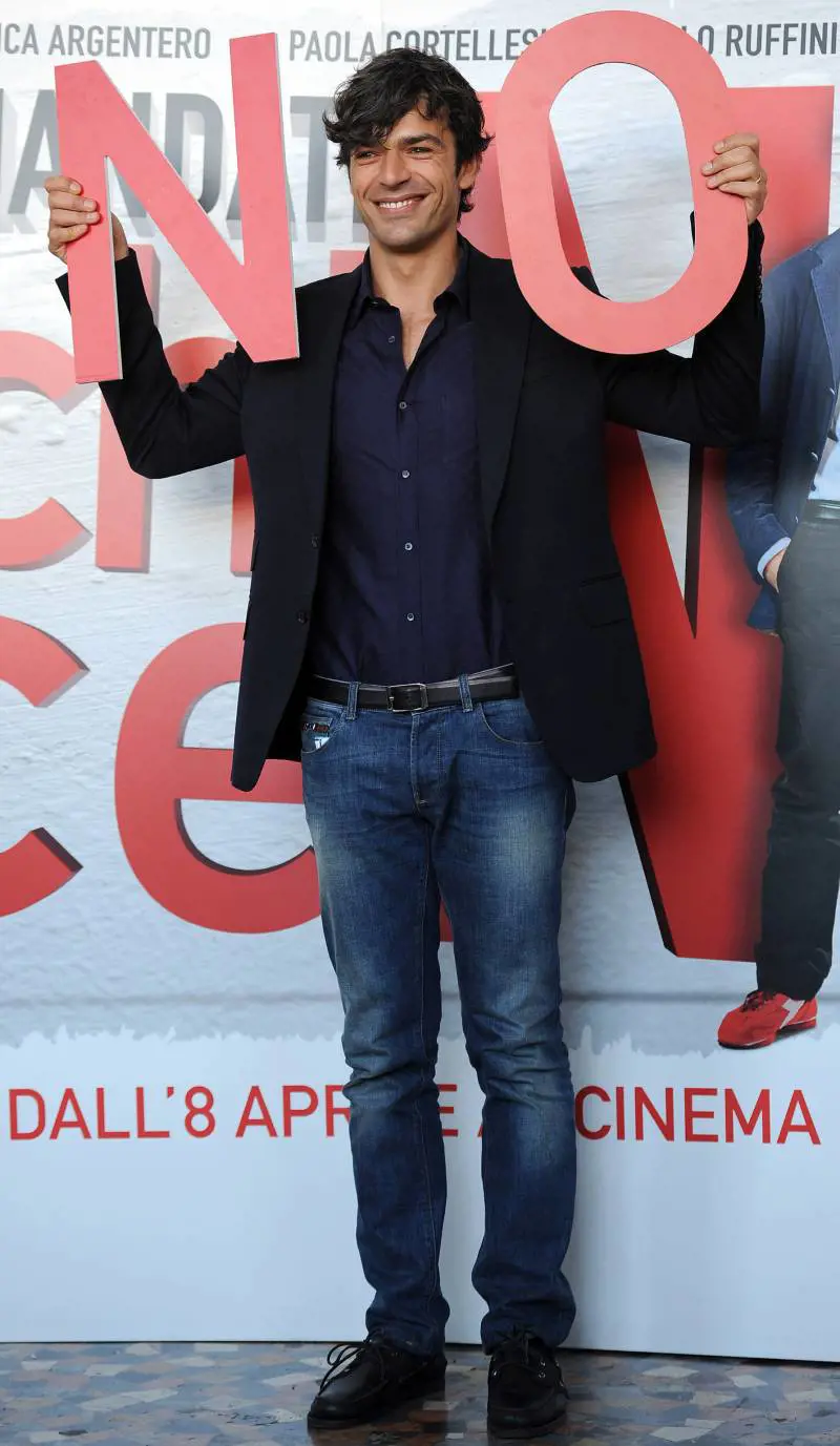 Luca Argentero contro il gossip: "Adesso ci avete rotto"