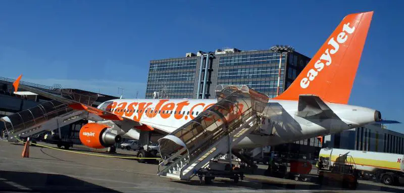 Il primo decollo Easyjet: Milano-Roma a 29 euro