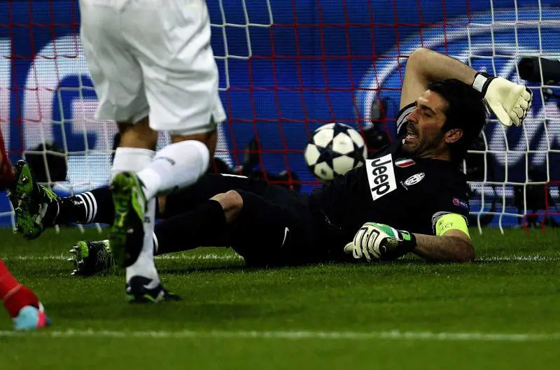 Buffon si inchina: "Hanno strameritato, poteva finire peggio"