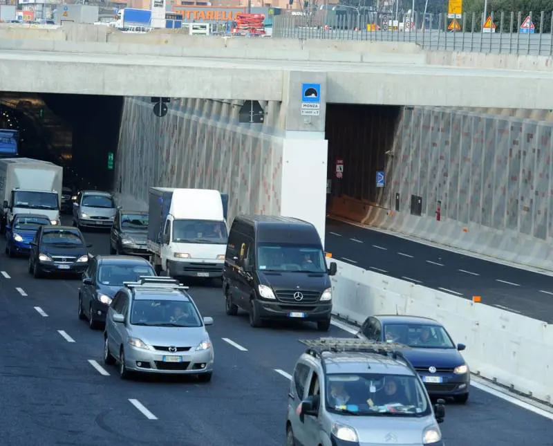 Via al tunnel che avvicina la Brianza