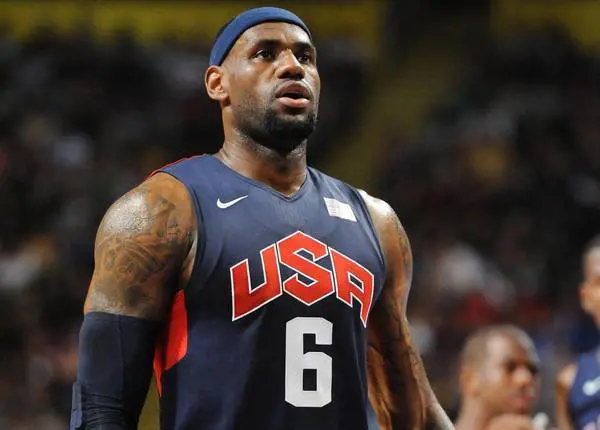 Il giocatore di basket della NBA, Lebron James