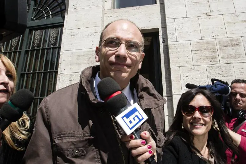 Enrico Letta, il giovane Dc che deve far da paciere tra Pd e Pdl