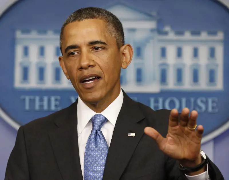 Creati in aprile 165mila nuovi posti, ma l'industria continua a licenziare