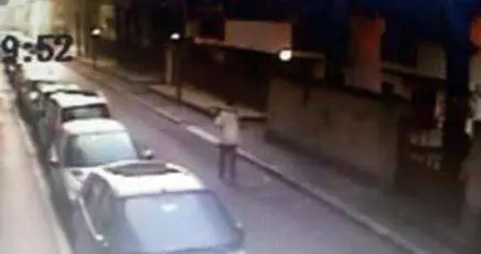 Meglio la strage oppure sparare a un assassino?