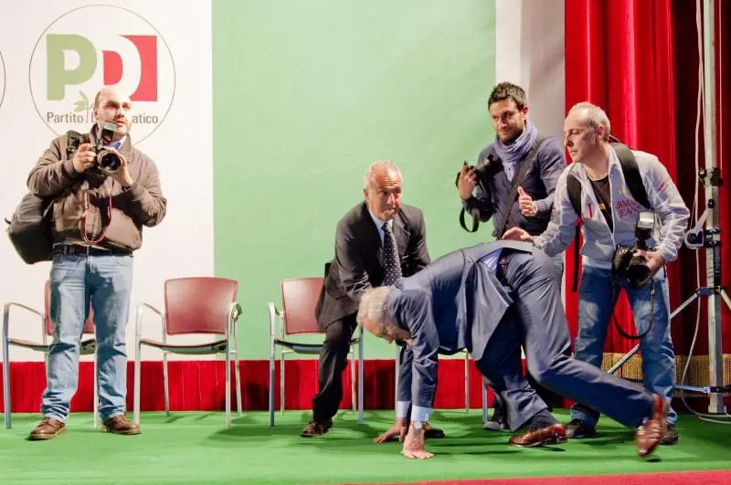 Epifani: "Berlusconi ineleggibile diventerebbe come Grillo"