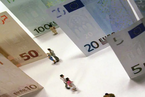 Task force anti-speculatori: gli 007 al fianco delle imprese