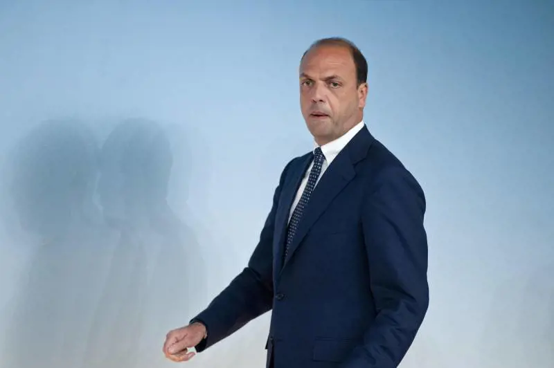 Il Pdl: "È un colpo di Stato". La pacificazione è a rischio