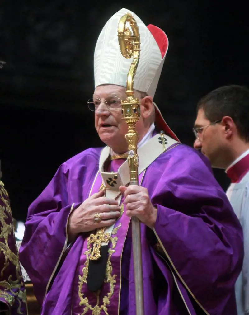 Il problema siamo noi, non i negozi aperti