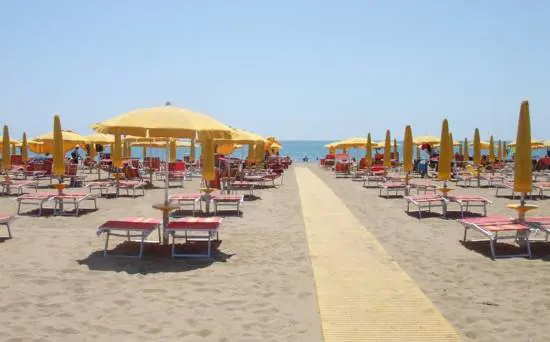 Smarriscono il figlio a Jesolo ma tornano lo stesso a Londra