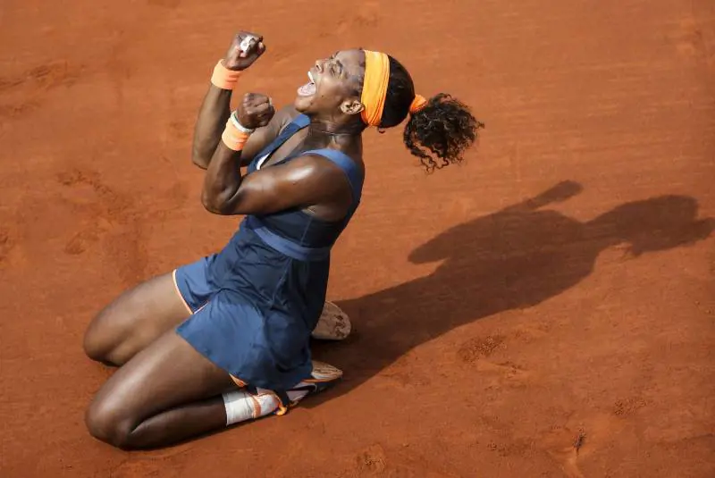 La russa cede il titolo, la Williams fa il bis al Roland Garros dopo 11 anni