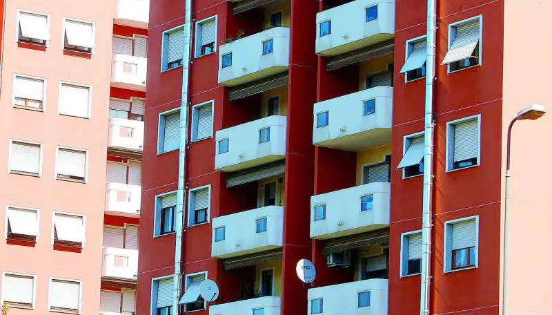 Muore da sola in casa: trovata mummificata dopo tre mesi