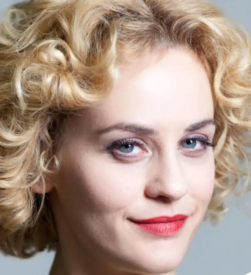 Un ricco cartellone tra prosa e novitàLA STAGIONE 2012-2013 DEL MANZONI