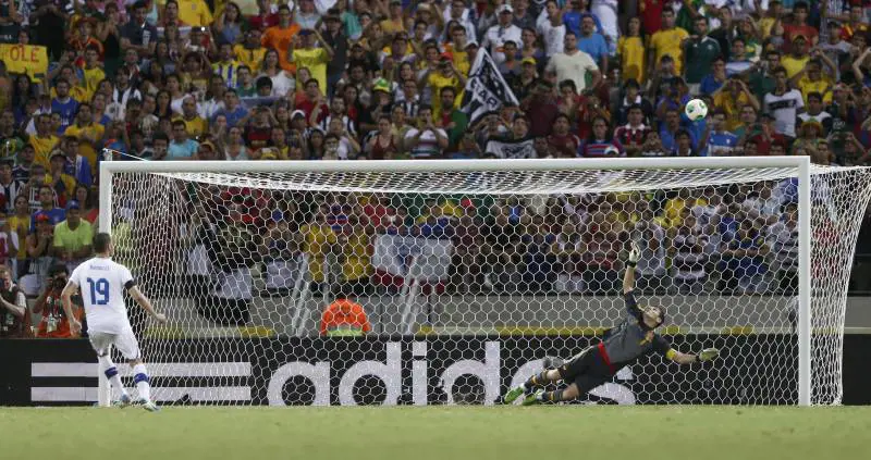 L’Italia cede alla Spagna solo ai calci di rigore Sfuma dal dischetto la finale contro il Brasile