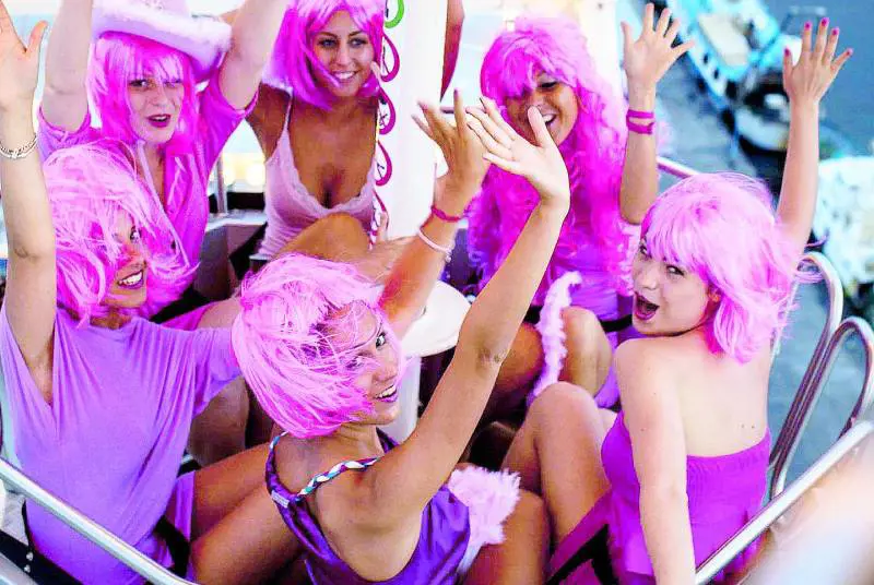 Notte Rosa, il divertimento riaccende l'anima della Riviera