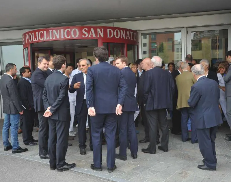 Milano in coda per salutare Giuseppe Rotelli