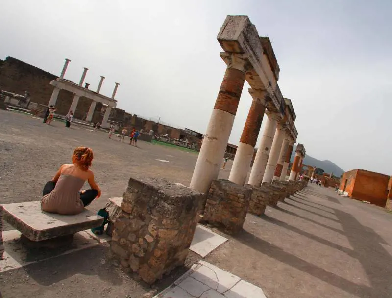 Ecco come salvare Pompei: farne un Club Méditerranée