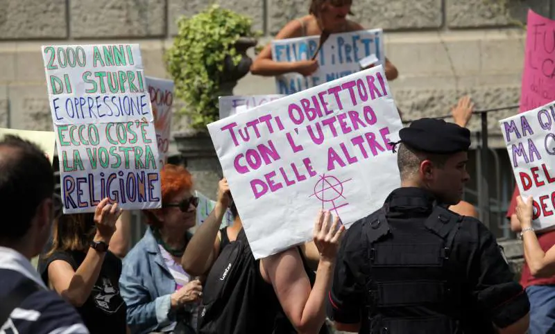 Il Centro di aiuto alla vita: «I tagli ci fanno chiudere»