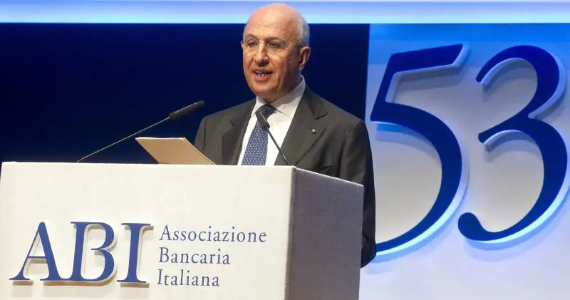 L'Abi brucia i tempi sulla banca del futuro