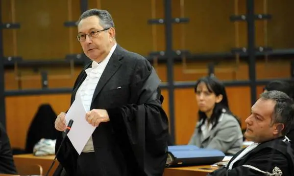 L'avvocato Coppi: "Per Berlusconi possibile rinuncia alla prescrizione"