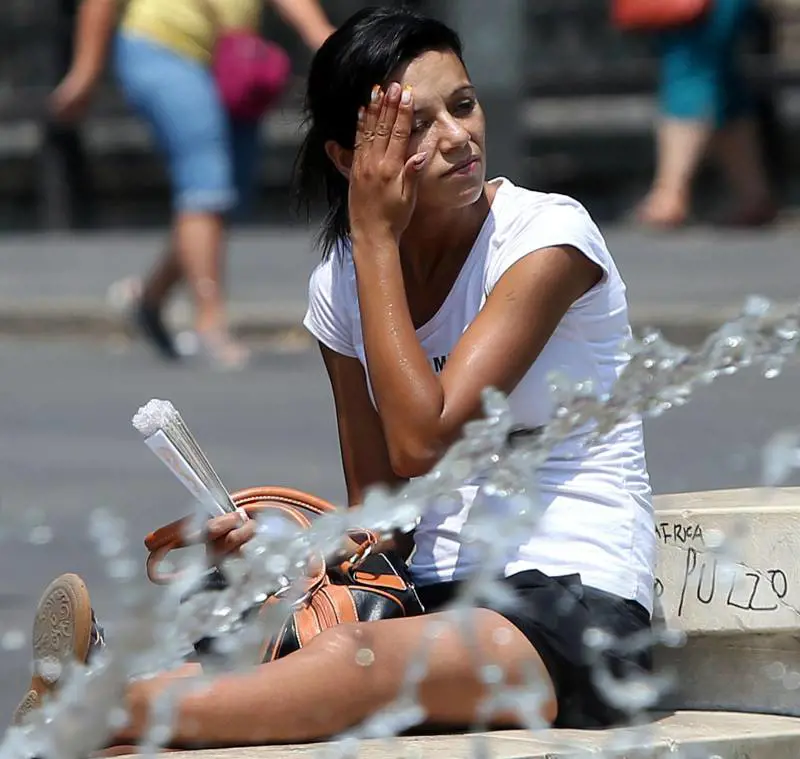 Ondata di caldo, allarme per gli anziani