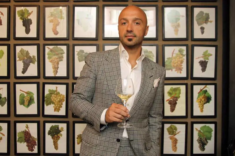 Bastianich si racconta: "Quando mia moglie mi ha sbattuto fuori casa..."