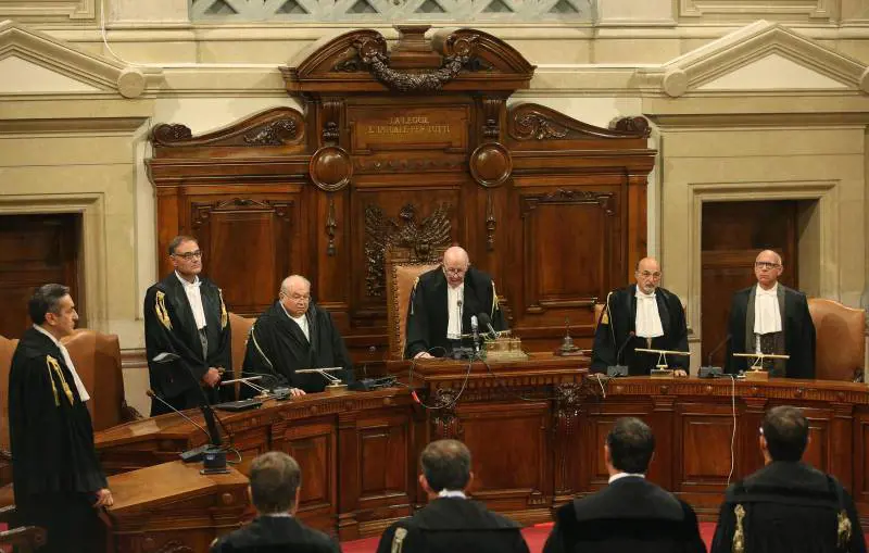 In piazza contro questi magistrati
