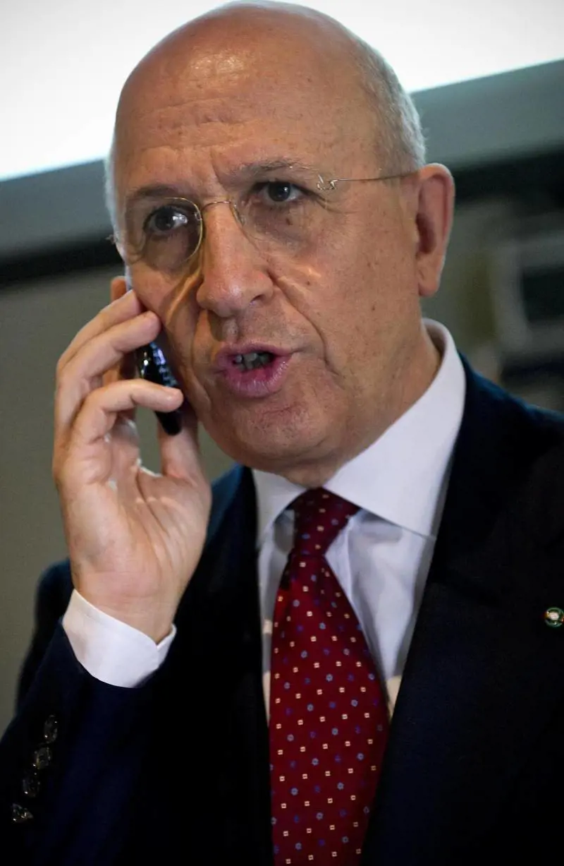 Confcommercio preoccupata: credito ai minimi storici Ma per l'Abi è l'ora della svolta