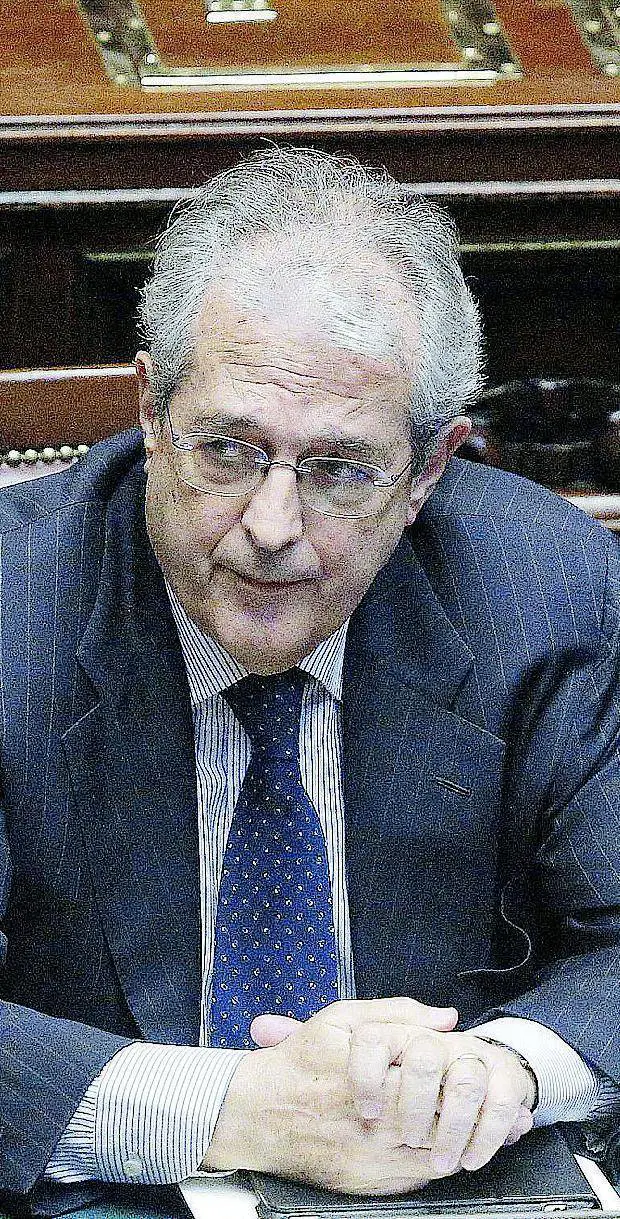 Rebus Imu in 9 ipotesi Il Pdl vuole abolirla Saccomanni contrario