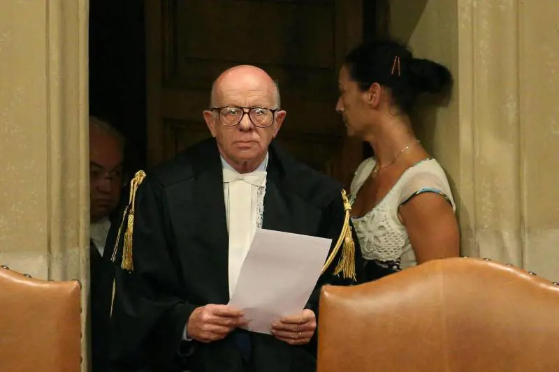 La rete di affari di Esposito: ecco perché fu trasferito