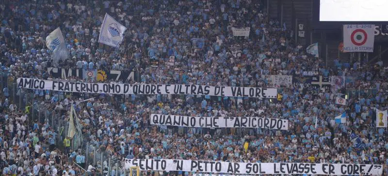 Cori razzisti a giocatori Juve, chiusa per un turno la Curva Nord ai laziali