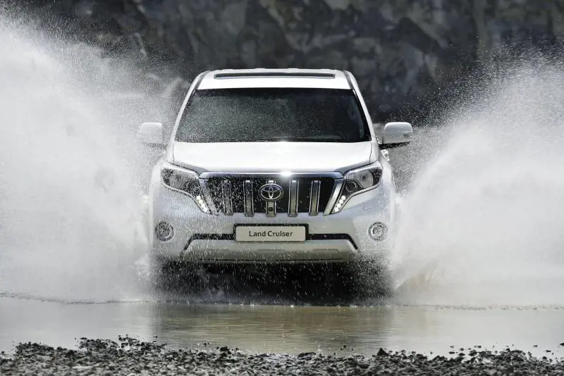 Toyota Land Cruiser MY14