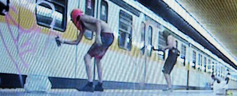 Writer, è associazione a delinquere