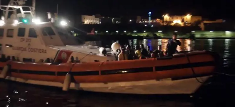 Frontex, la polizia di confine pagata per fare il colabrodo