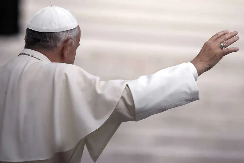 I custodi del dogma che scambiano la teologia per iteologia