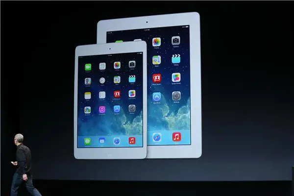 Storico accordo tra Apple e Ibm