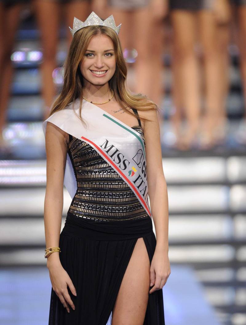 Miss Italia 2013 è Giulia Arena La Più Bella Ilgiornaleit