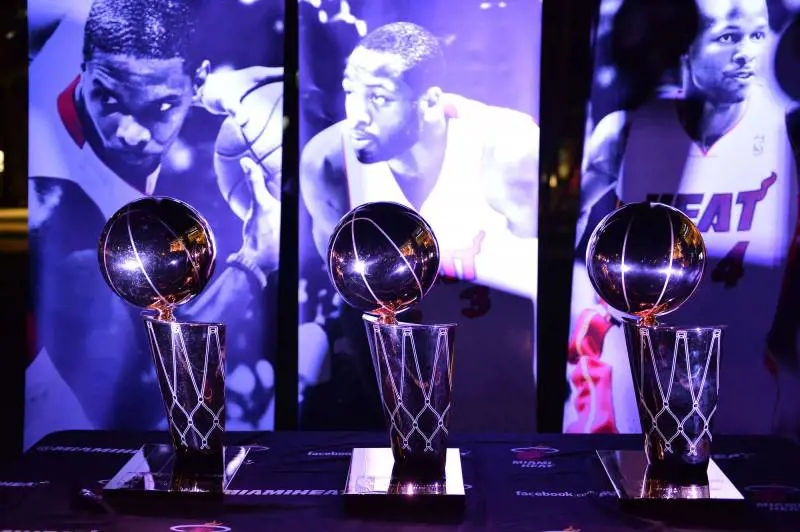 Scatta la Nba, tutti contro Miami e Lebron