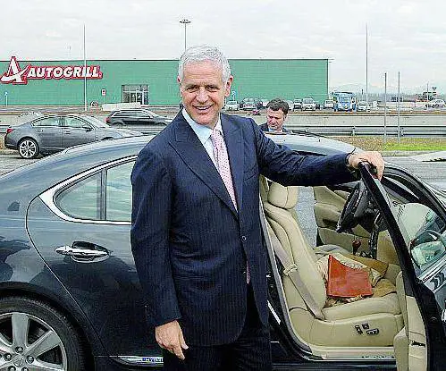 Nessuno vuole la super macchina di Formigoni