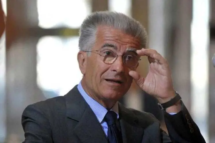 Luigi Zanda (Pd) ha votato Sì