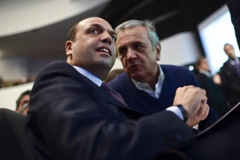 Ecco il Nuovo centrodestra: 30 senatori e 29 deputati